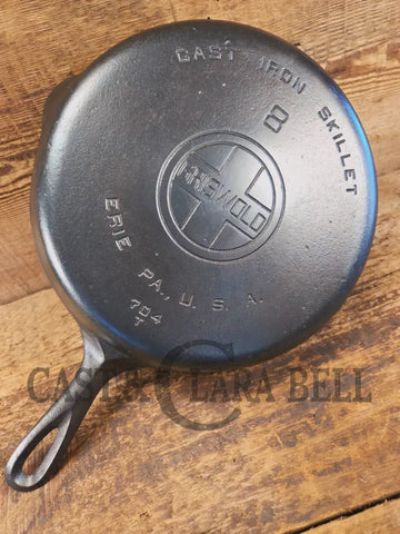 Griswold #8 Cast Iron Skillet with Large Block Logo, 704 T