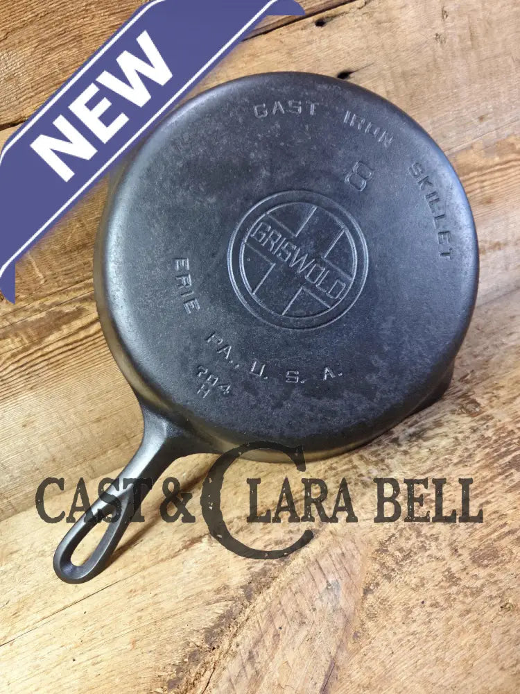 Griswold #8 Cast Iron Skillet with Large Block Logo and Smooth Bottom 704 H