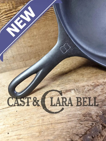 Griswold #8 Cast Iron Skillet with Large Block Logo and Smooth Bottom 704 H