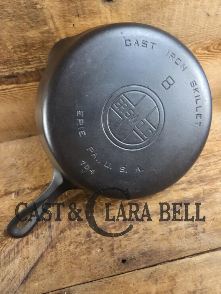 Griswold #8 Cast Iron Skillet with Large Block Logo and Smooth Bottom 704 V Skillet