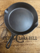Griswold #8 Cast Iron Skillet with Large Block Logo and Smooth Bottom 704 V Skillet