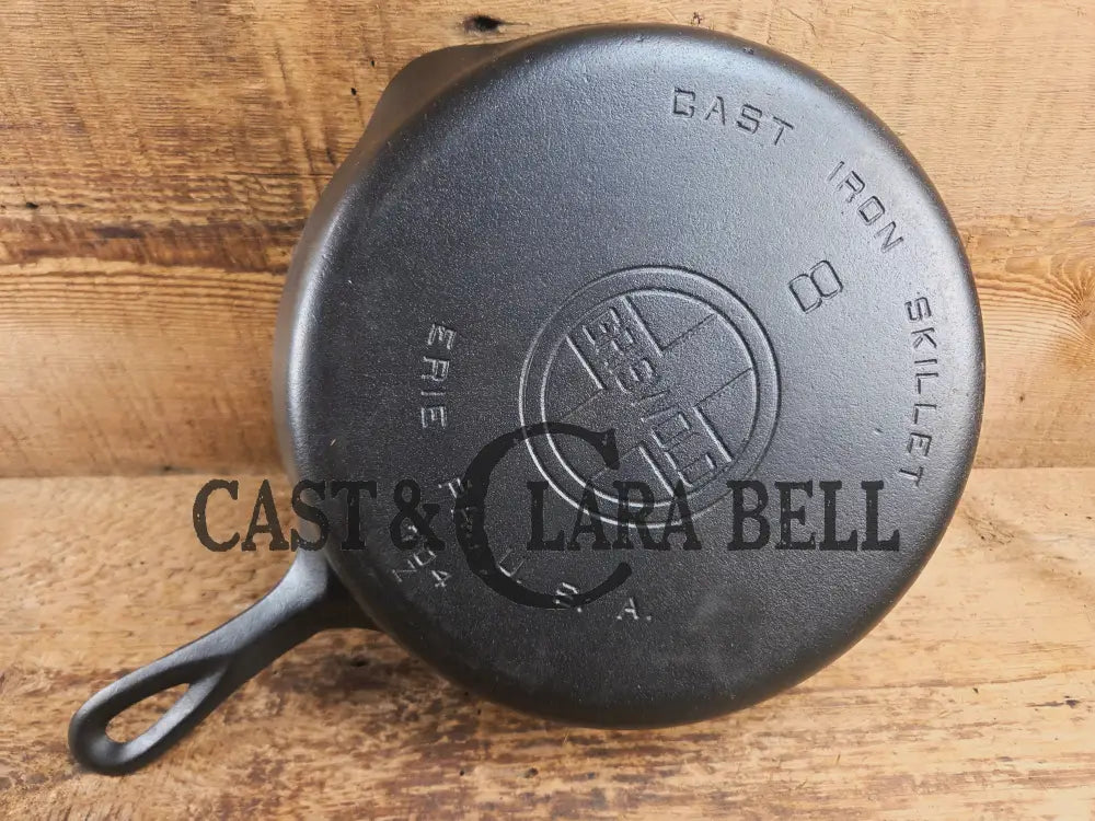 Griswold #8 Cast Iron Skillet with Large Block Logo and Smooth Bottom 704 Z Skillet