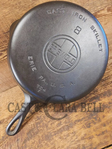 Griswold #8 Skillet with Large Block Logo and Smooth Bottom, 704 F