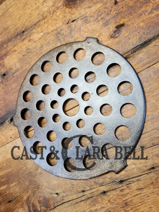 Griswold #8 Trivet. For Tite Top Dutch Oven. #206 Plated Patina Finish. Very Handy Addition To Your