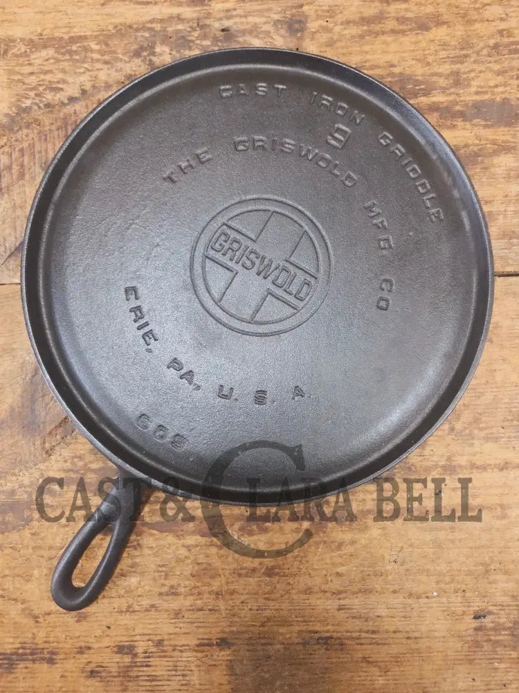 Griswold #9 Round Griddle with Large Block Logo 609. Beautiful swirls!! - Griddle