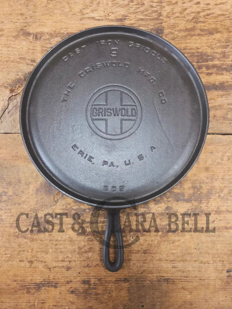 Griswold #9 Round Griddle with Large Block Logo 609. Beautiful swirls!! - Griddle