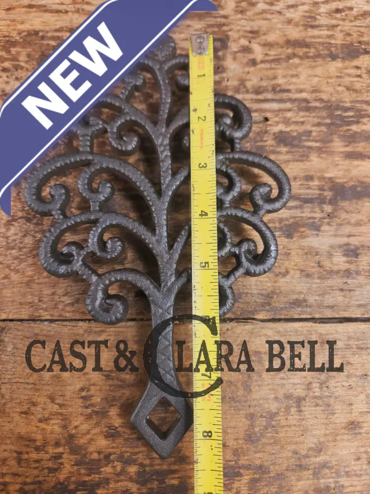 Griswold made ’Family Tree’ table trivet. #1726 perfect for your kitchen or dinner table! Dutch Ovens Trivets & Kettles