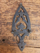 Griswold made ’Flat Iron Trivet’ small table trivet. #1733 very cool trinket! Dutch Ovens Trivets & Kettles