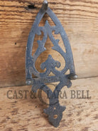 Griswold made ’Flat Iron Trivet’ small table trivet. #1733 very cool trinket! Dutch Ovens Trivets & Kettles
