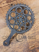Griswold made ’Hex Gear’ large table trivet. #1727 perfect for your kitchen or dinner table! - Dutch Ovens Trivets &