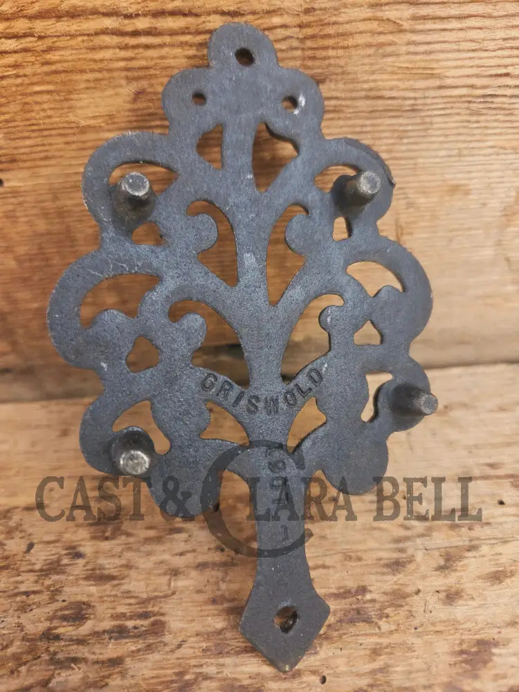 Griswold made small ’Family Tree’ table trivet. #1907. Cute trinket or gift!! Dutch Ovens Trivets & Kettles