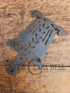 Griswold made ’Tassle and Grain’ table trivet. #1728 perfect for your kitchen or dinner table! Dutch Ovens Trivets &