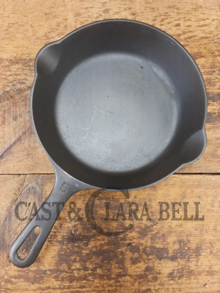 1930’s Griswold No. 5 Saute Skillet Small Logo Grooved Handle Smooth Bottom 724 - Skillet