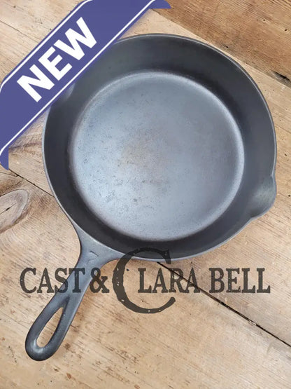 Griswold No. 7 Cast Iron Skillet With Small Block Logo 701 E. Awesome For Sides And Saute!