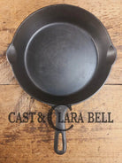 Griswold No. 7 Cast Iron Skillet with Small Block Logo and Grooved Handle 701 Skillet