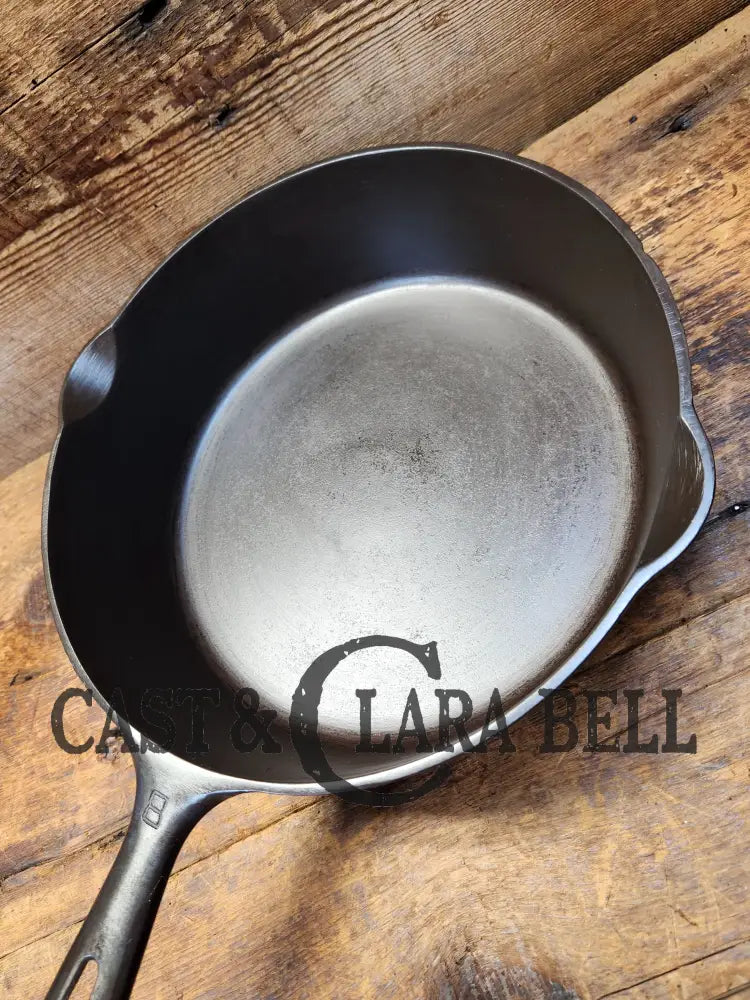 Griswold No. 8 Cast Iron ’Deep Skillet’ With Small Block Logo 777 B Skillet