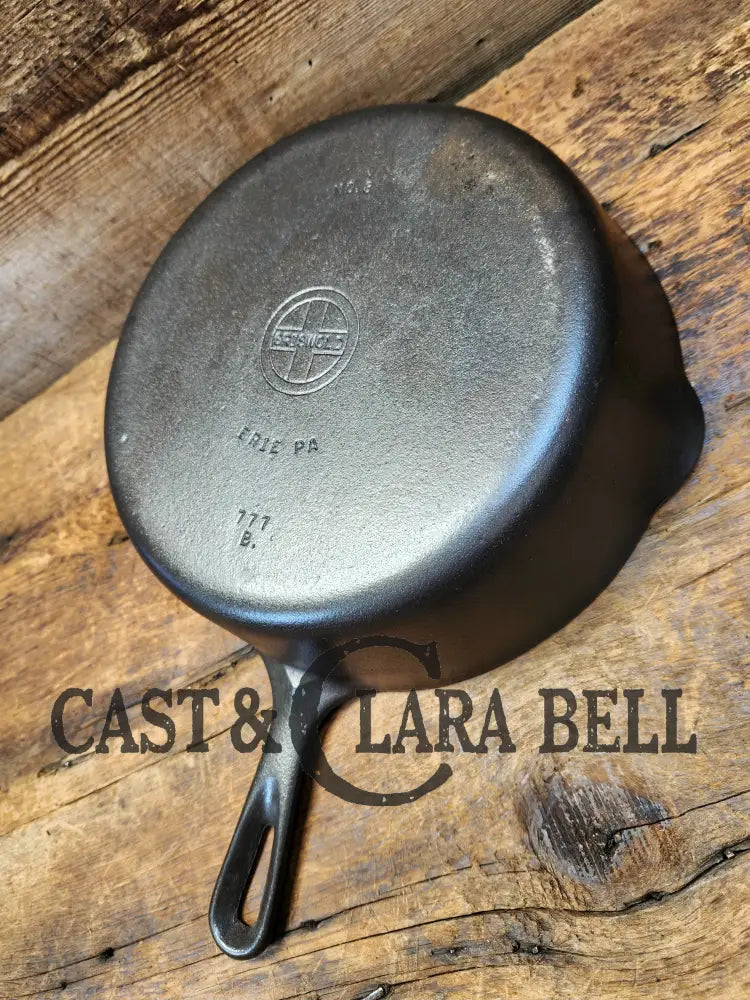 Griswold No. 8 Cast Iron ’Deep Skillet’ With Small Block Logo 777 B Skillet