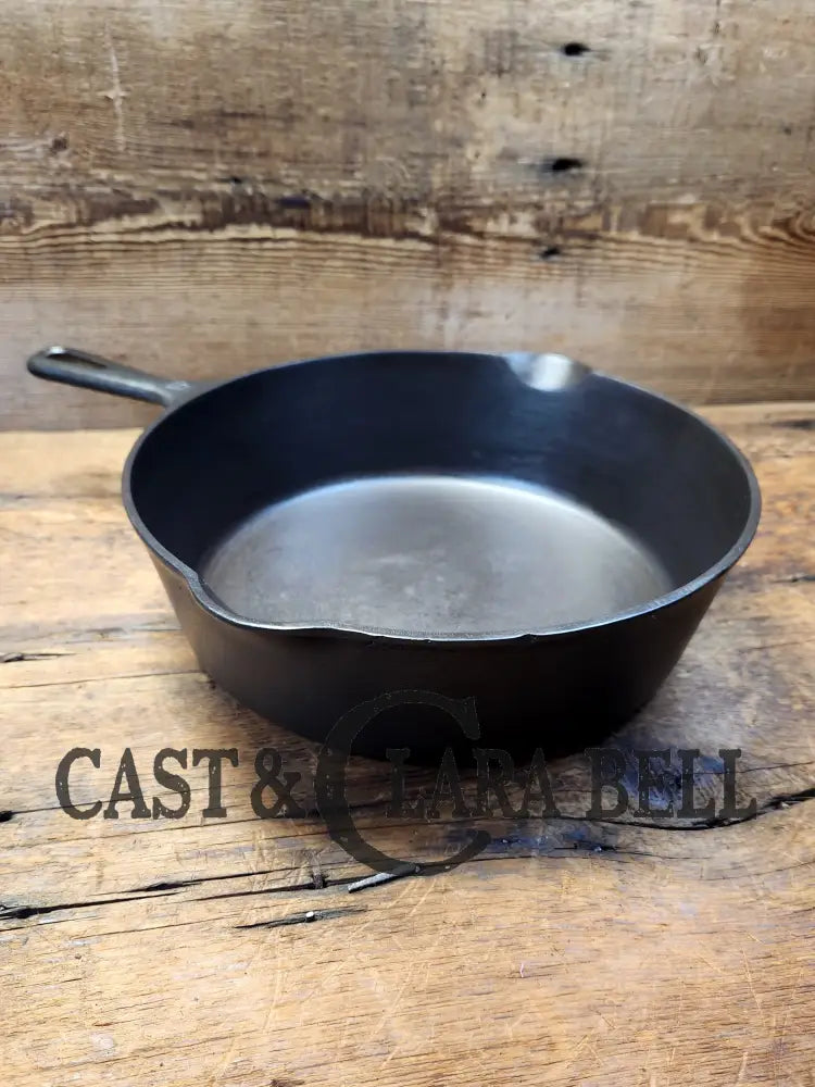 Griswold No. 8 Cast Iron ’Deep Skillet’ With Small Block Logo 777 B Skillet