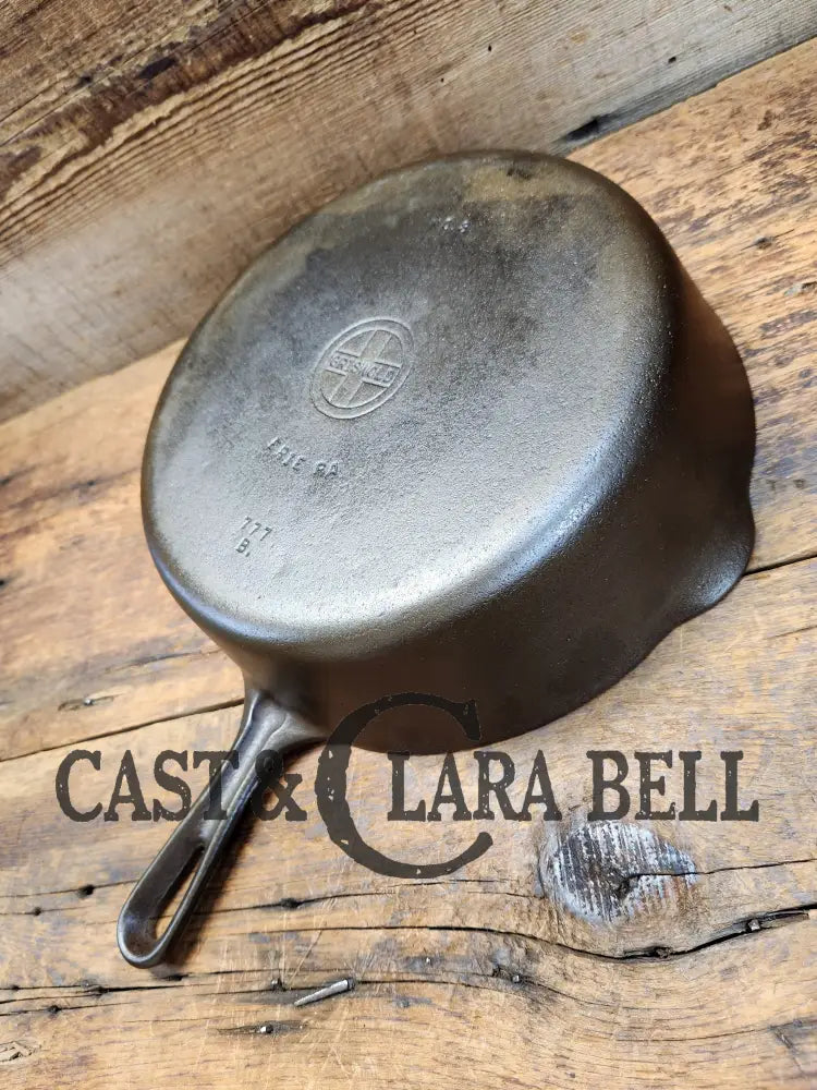 Griswold No. 8 Cast Iron ’Deep Skillet’ With Small Block Logo 777 B Sc24