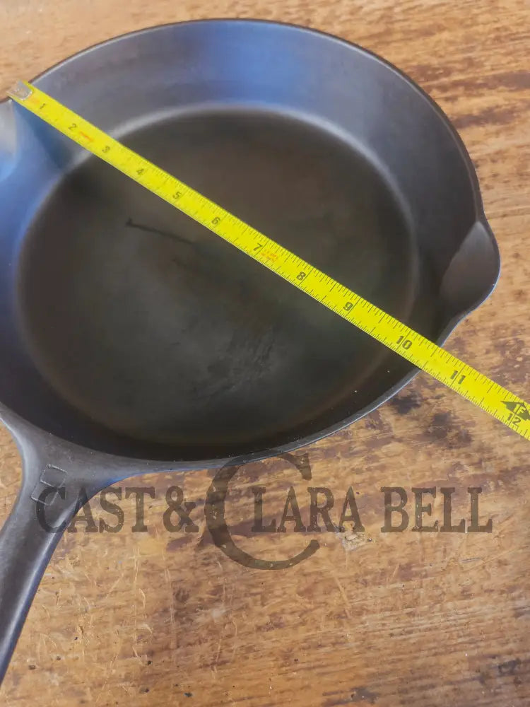 Griswold No. 8 Cast Iron Skillet with Small Block Logo and Smooth Bottom 704 L - Skillet