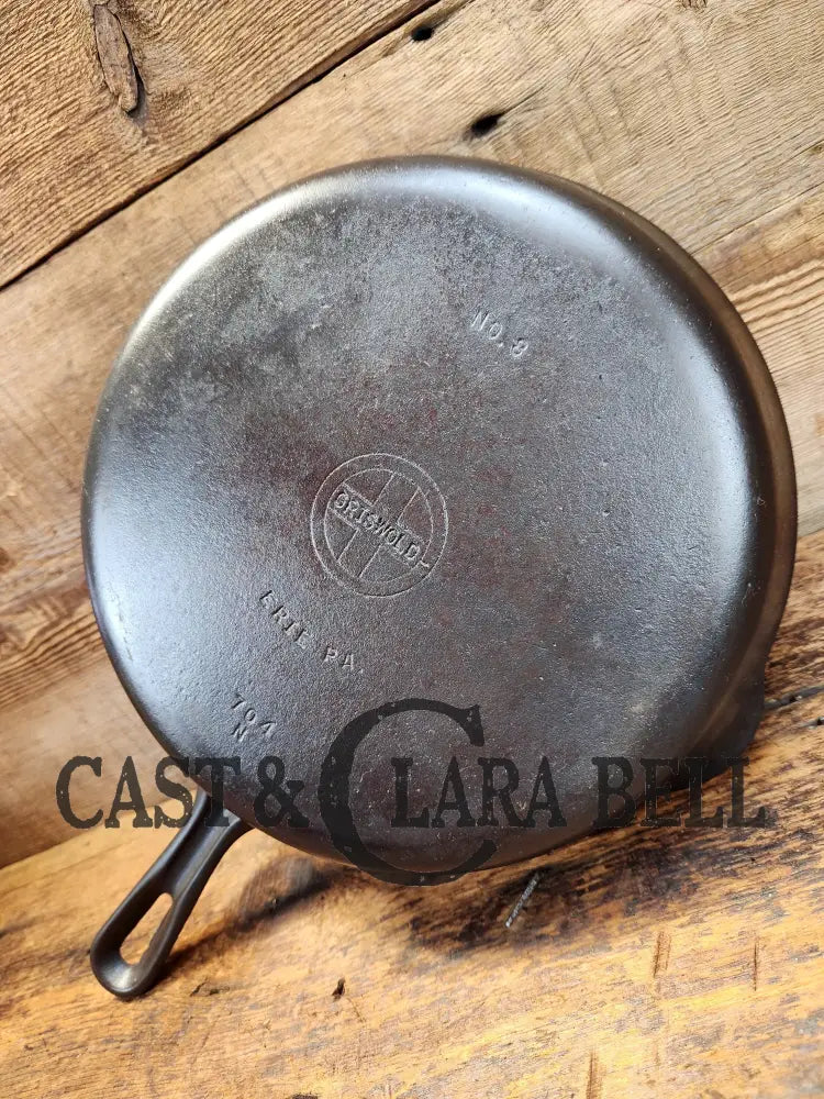 Griswold No. 8 Skillet With Small Block Logo And Smooth Bottom 704 N