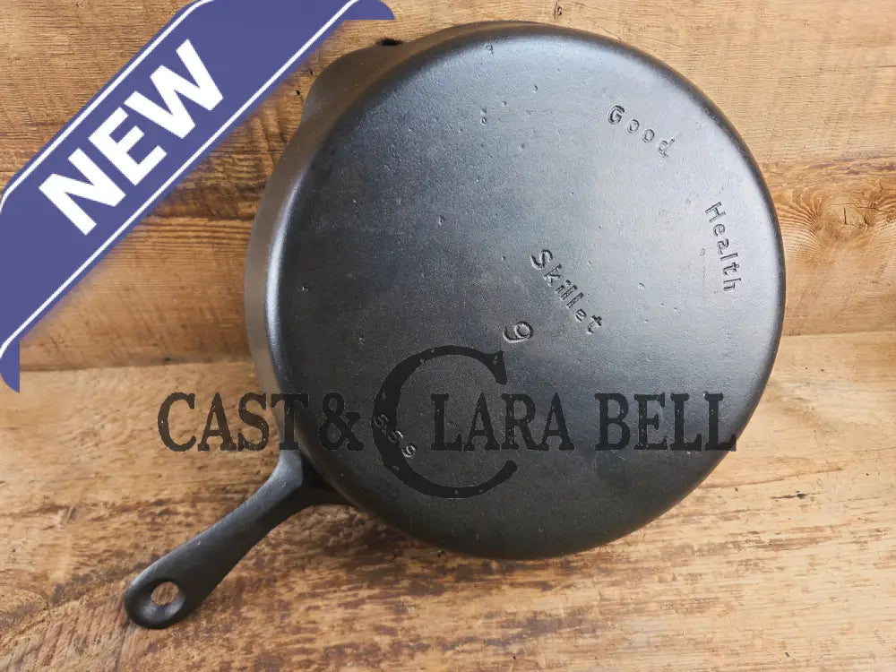 Griswold’s Good Health #9 Cast Iron Skillet 659. Classic Department store piece! Skillet