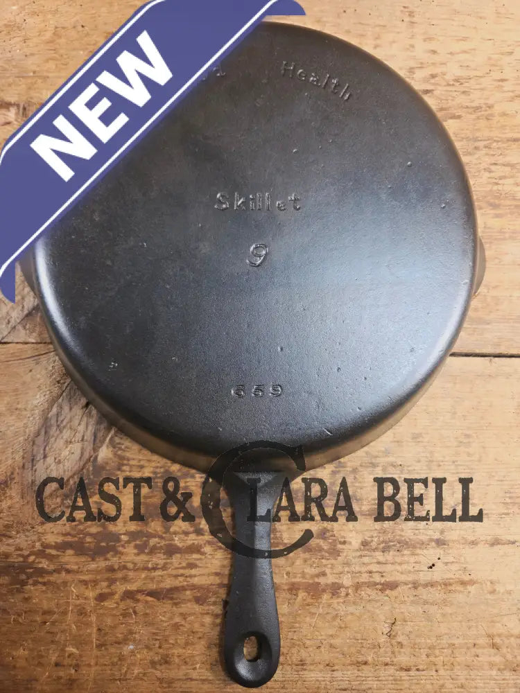 Griswold’s Good Health #9 Cast Iron Skillet 659. Classic Department store piece! Skillet