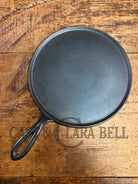 Hard to find 1910’s Early Favorite Piqua Ware #8 Cast Iron Griddle Arc Straight Logo Griddle