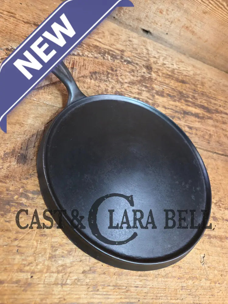 Hard to find 1910’s Early Favorite Piqua Ware #8 Cast Iron Griddle Arc Straight Logo Griddle