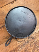 Hard to find 1910’s Early Favorite Piqua Ware #8 Cast Iron Griddle Arc Straight Logo Griddle