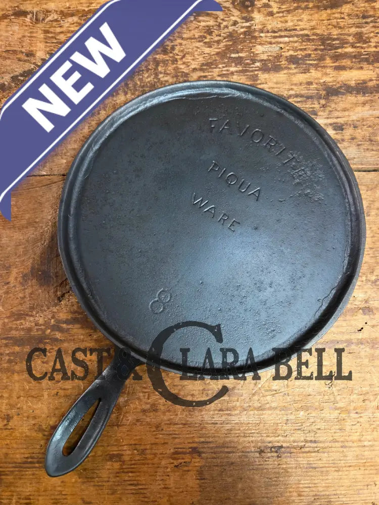 Hard to find 1910’s Early Favorite Piqua Ware #8 Cast Iron Griddle Arc Straight Logo Griddle
