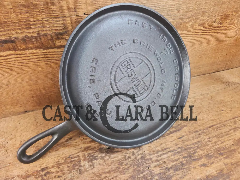 Hard to find! 1920’s Griswold #7 Round Griddle 607. Restored and Ready to Use! Griddle