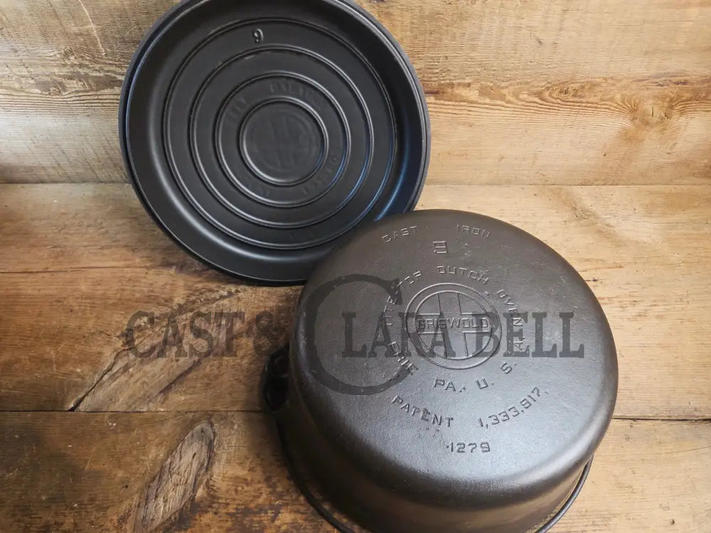 Hard to find 1920’s Griswold #9 Dutch Oven w/ Large Block Logo p/n 1279 and p/n 1289 Button-top Lid with EZ Clean