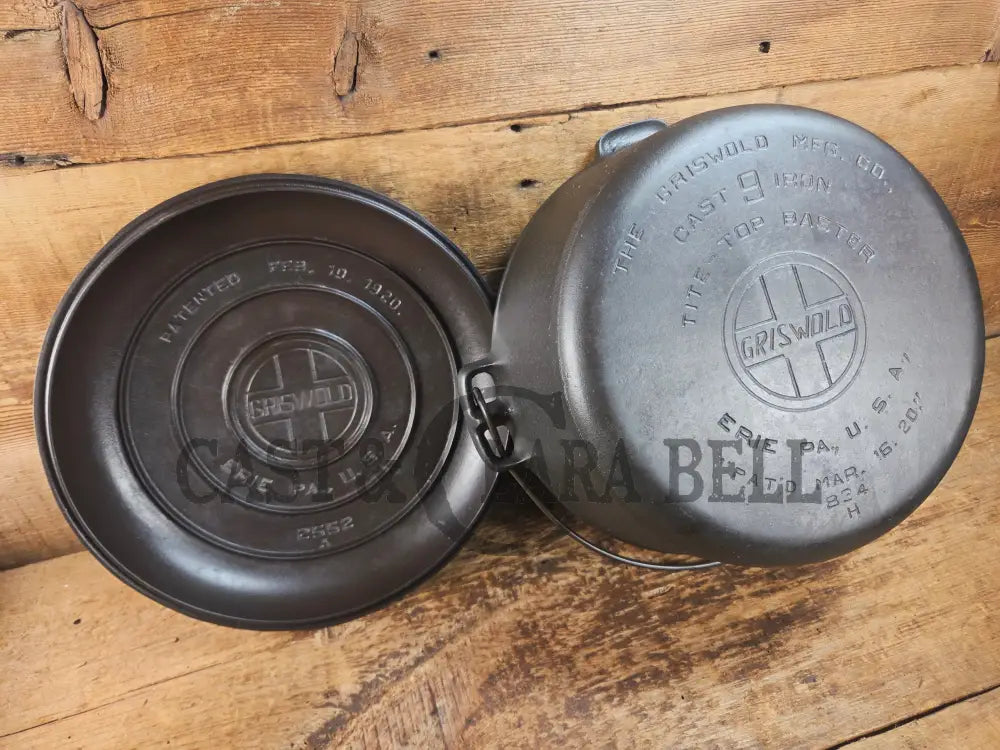 Hard to find 1920’s Griswold #9 Dutch Oven w/ Slant Logo p/n 834 H and p/n 2552 A matching block lid Dutch Ovens