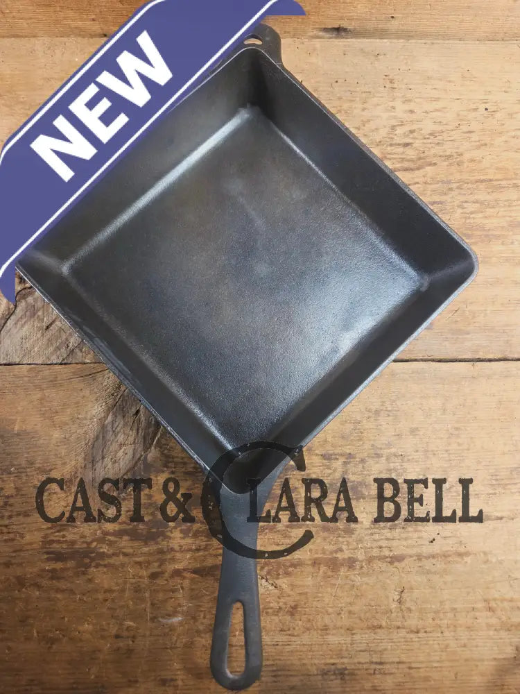Hard to Find! 1930’s Griswold No. 768 B Square Utility Skillet. GREAT for cornbread and brownies! Skillet
