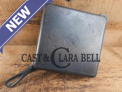 Hard to Find! 1930’s Griswold No. 768 B Square Utility Skillet. GREAT for cornbread and brownies! Skillet