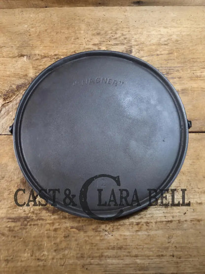 Hard to Find 1st Series 1890’s Wagner ’Arc’ logo #12 Bailed Griddle. Awesome barely used condition for its age. Perfect