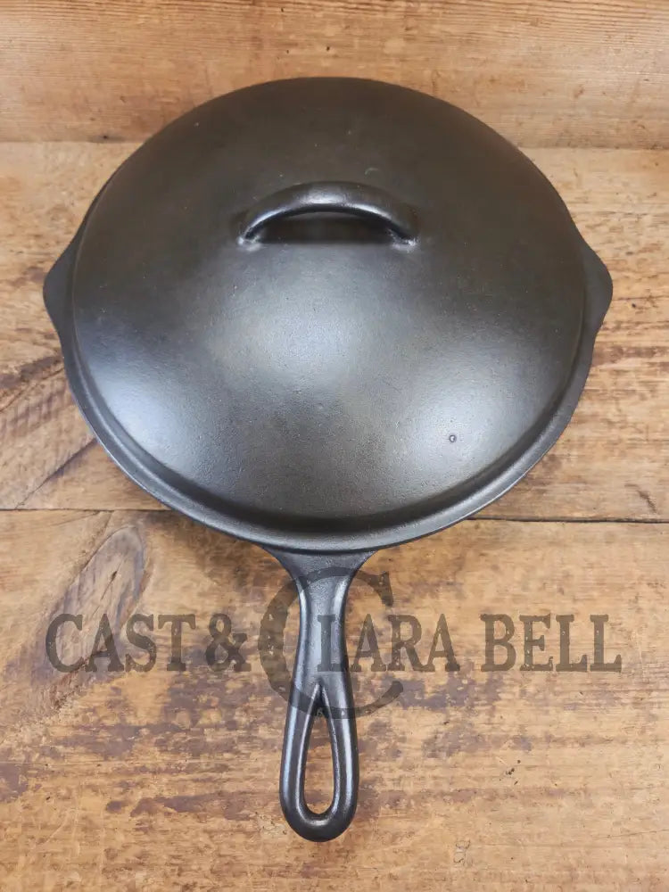 Hard to Find and GORGEOUS 1900 Era Early Wagner ’Arc’ DEEP #8 Skillet with Wagner Sawtooth Lid. What a special piece to
