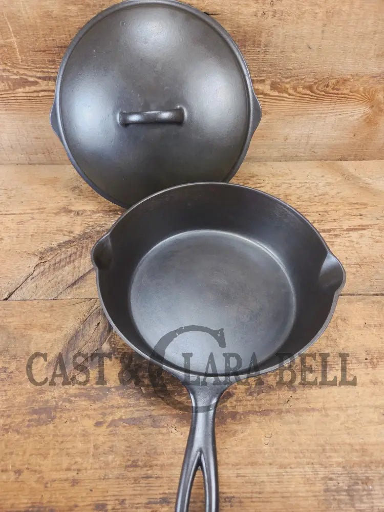 Hard to Find and GORGEOUS 1900 Era Early Wagner ’Arc’ DEEP #8 Skillet with Wagner Sawtooth Lid. What a special piece to