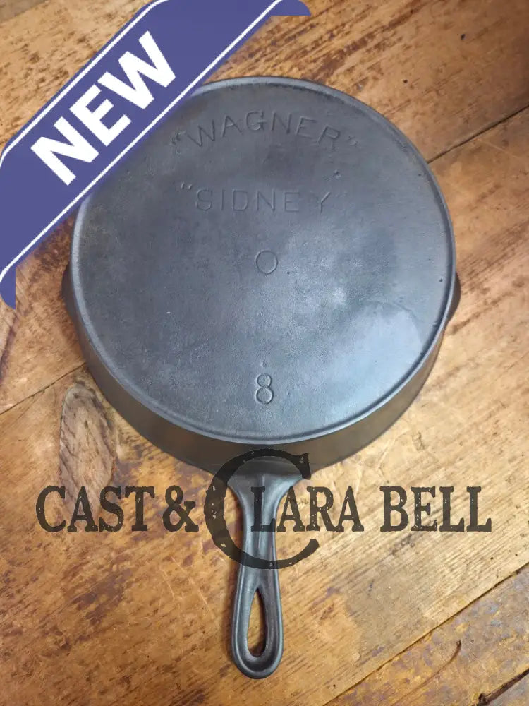 Hard to Find and GORGEOUS 1900 Era Early Wagner ’Arc Straight’ DEEP #8 Skillet. What a special piece to own Skillet