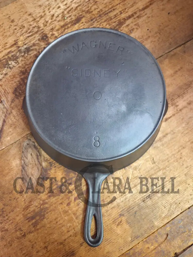 Hard to Find and GORGEOUS 1900 Era Early Wagner ’Arc Straight’ DEEP #8 Skillet. What a special piece to own Skillet