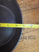 Hard to Find and GORGEOUS 1900 Era Early Wagner ’Arc Straight’ DEEP #8 Skillet. What a special piece to own Skillet
