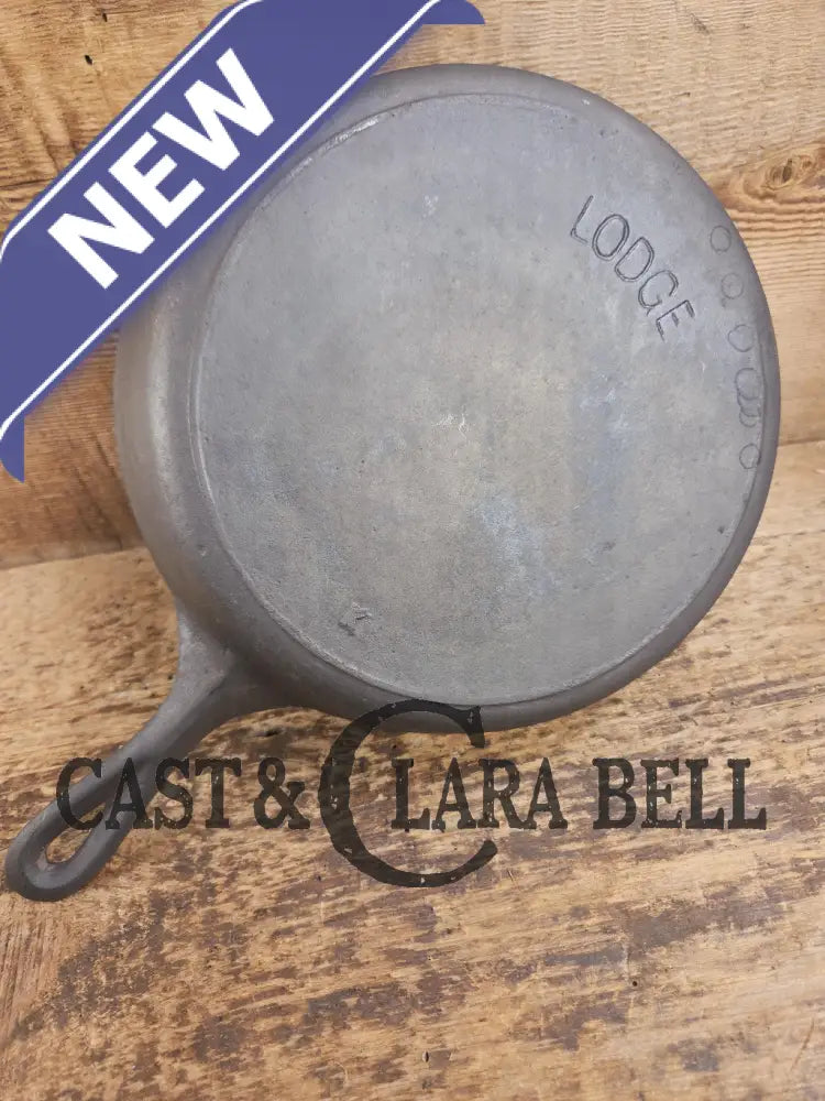 Hard to Find and Priced to Sell! 1910’s Lodge #6 Skillet with Arc Logo. Phil’s favorite series! Skillet