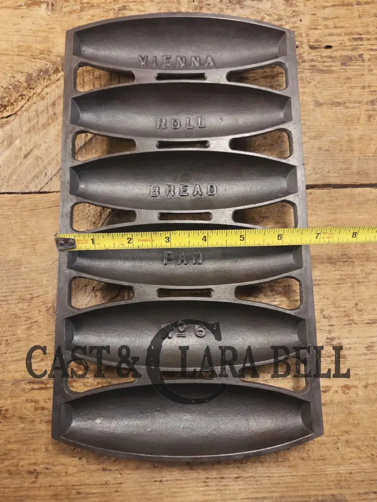 Hard to Find! Beautiful 1930’s Griswold No. 26 Vienna Pan 6 cup p/n 958. Restored and Ready to Use! SC24