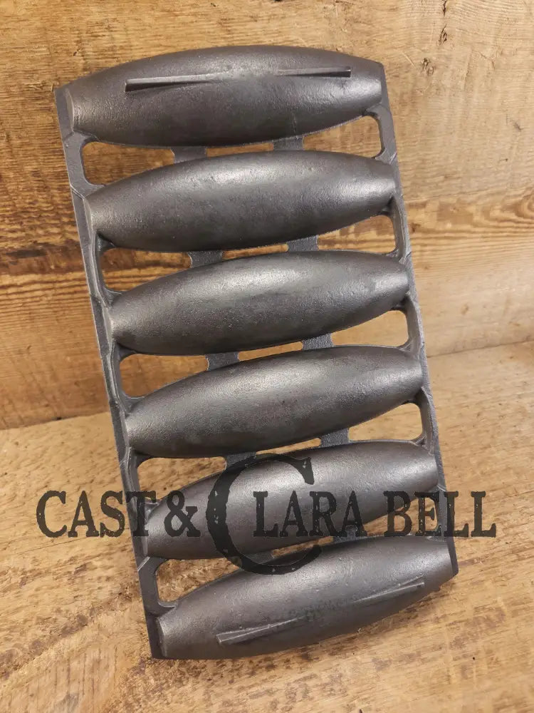 Hard to Find! Beautiful 1930’s Griswold No. 26 Vienna Pan 6 cup p/n 958. Restored and Ready to Use! SC24