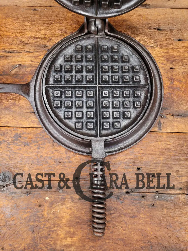 Hard To Find! Best Made Sears Roebuck & Co. By Griswold No. 8 Waffle Iron With Matching Base!