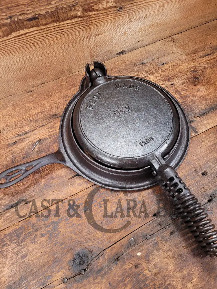 Hard To Find! Best Made Sears Roebuck & Co. By Griswold No. 8 Waffle Iron With Matching Base!