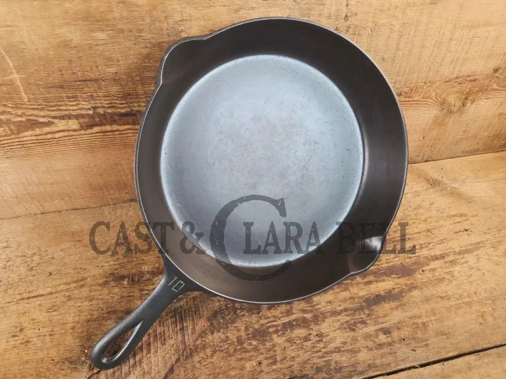 Hard to find BIG Skillet! 1930’s Griswold #10 Skillet with Large Block Logo Smooth Bottom 716 B - Skillet
