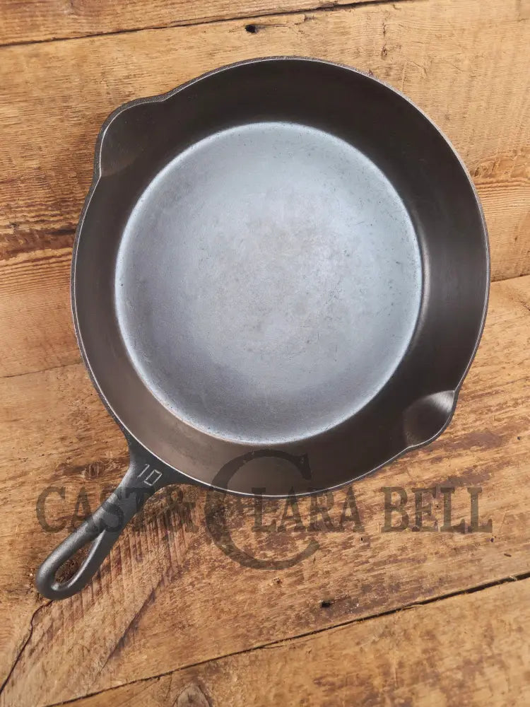 Hard to find BIG Skillet! 1930’s Griswold #10 Skillet with Large Block Logo Smooth Bottom 716 B - Skillet