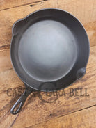 Hard to find BIG Skillet! 1930’s Griswold #10 Skillet with Large Block Logo Smooth Bottom 716 A - Skillet